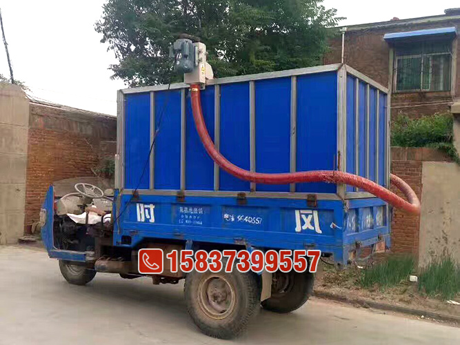 隨車軟（ruǎn）管吸糧機