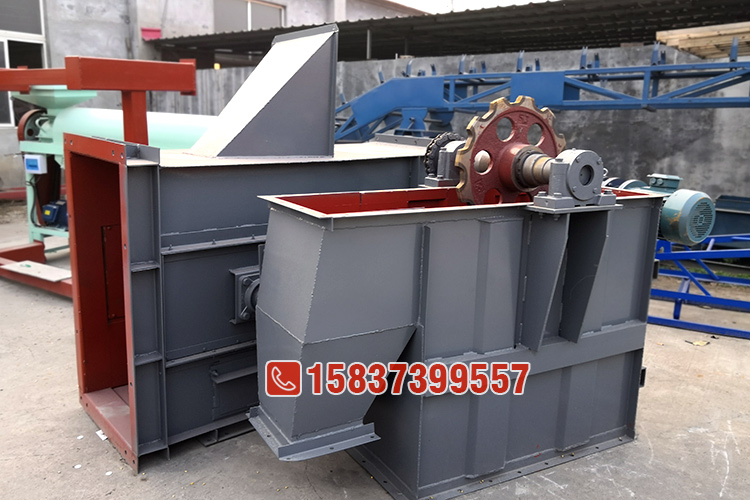 NE30板鏈鬥式提升機