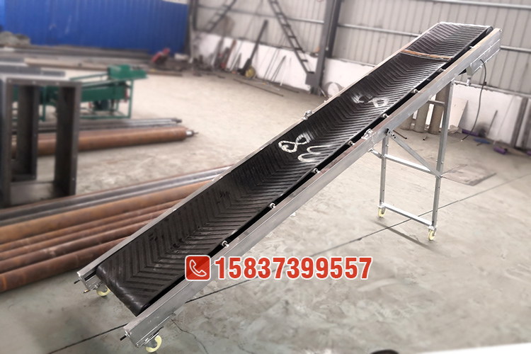 4米長(zhǎng)輸送機